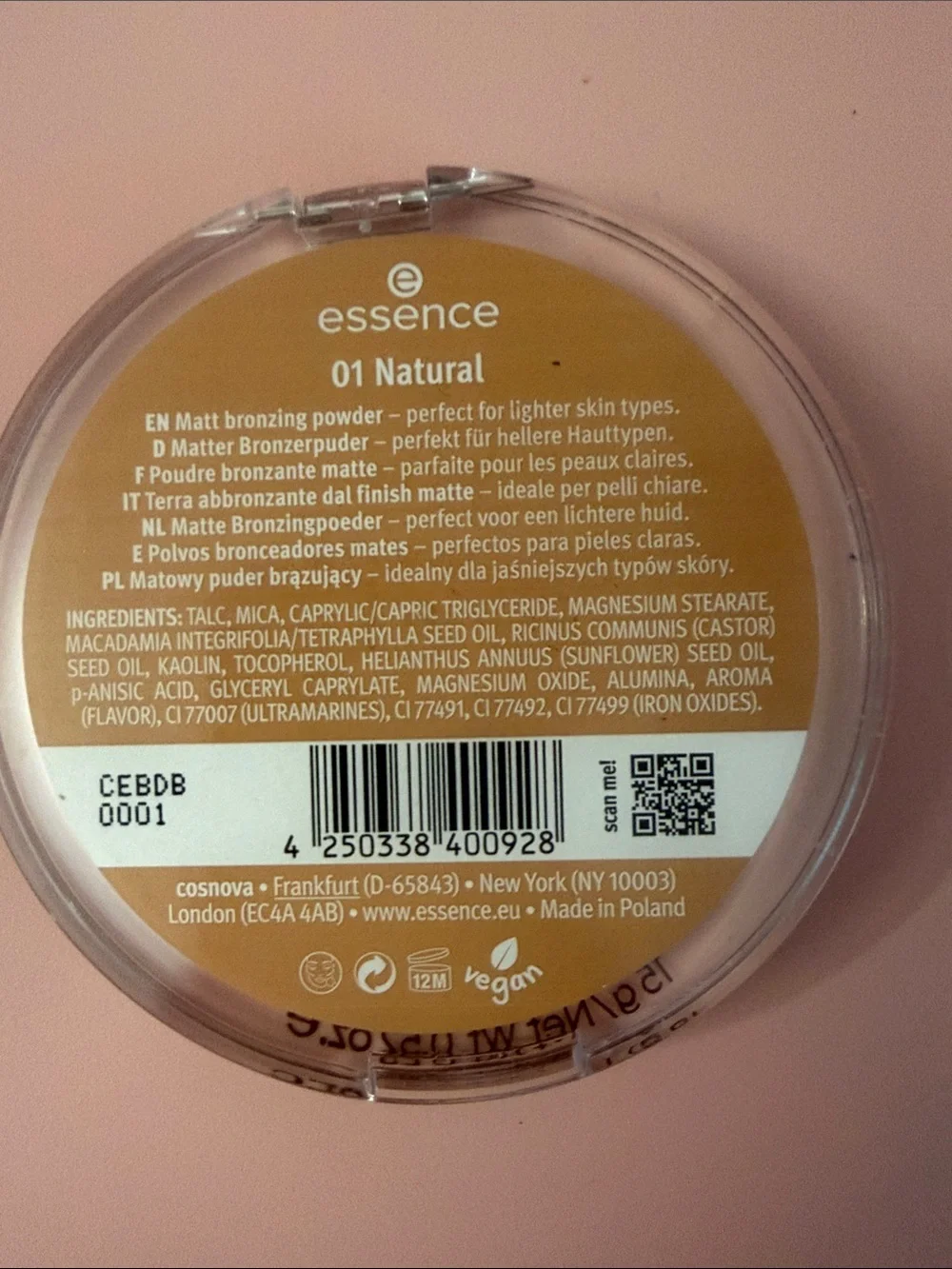 Essence Sun Club Matt Bronzing Powder